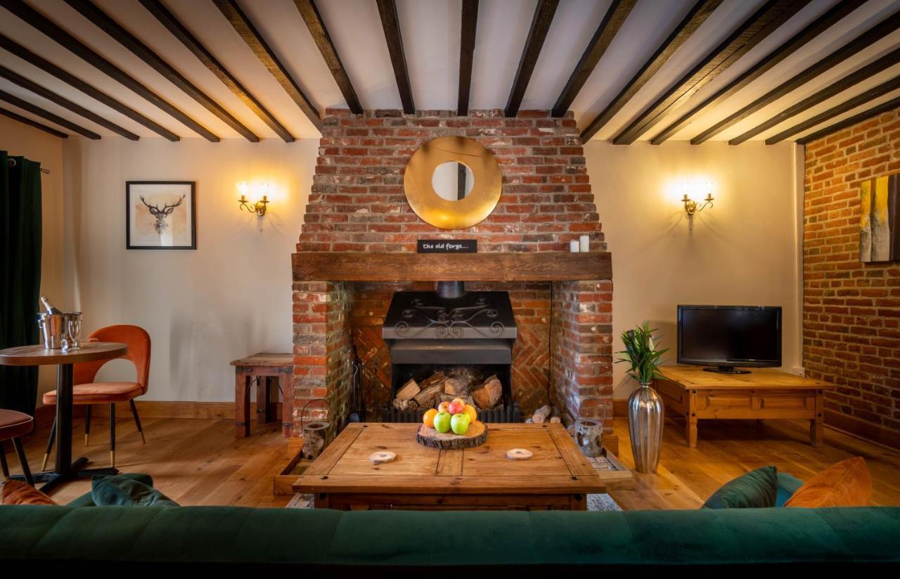 The Farmhouse At Fincham Extérieur photo